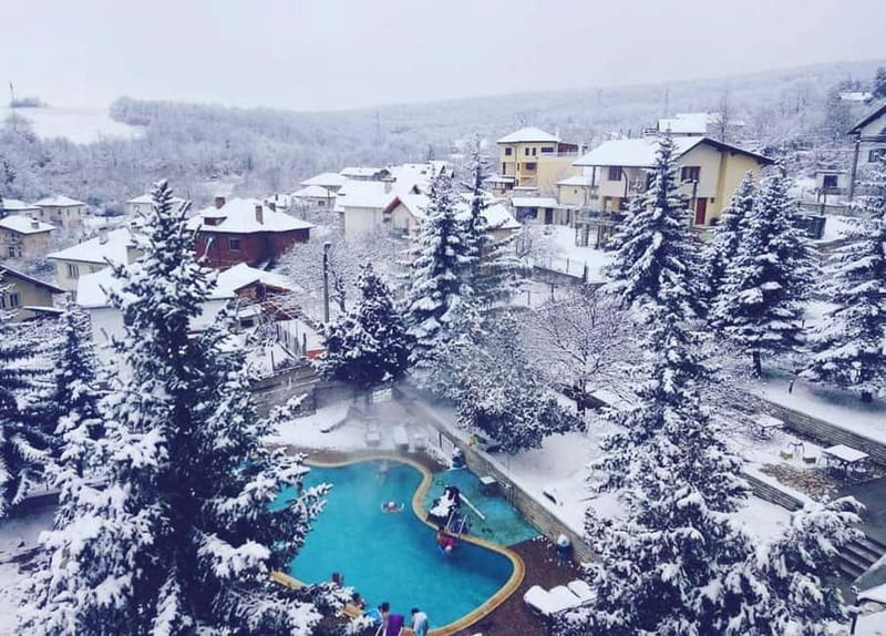 Half Day Tour - Sofia and the mountains with Thermal Spa - What the guide adds