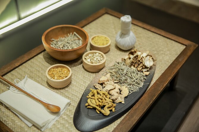 Hands-on Authentic Thai Massage Workshop - Learning what makes Thai massage different