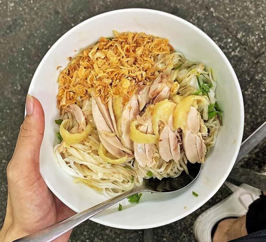 Hanoi: Michelin Guide Street Food Tour with Spa Experience - Third plate: smoky bun cha with fresh herbs