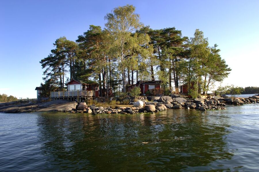 Helsinki: Archipelago RIB Boat Tour with BBQ Lunch and Sauna - Should You Book the Helsinki Archipelago RIB Tour?