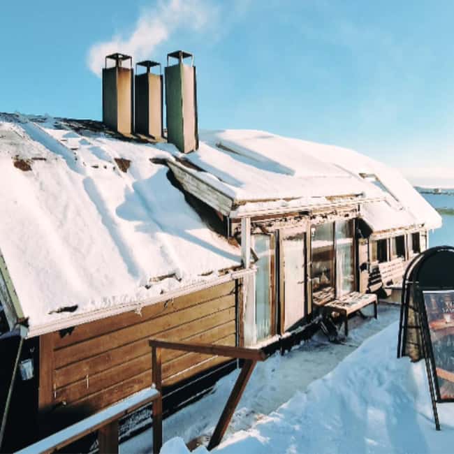 Helsinki: Rustic Traditional Floating Sauna Experience - Who should book this experience?
