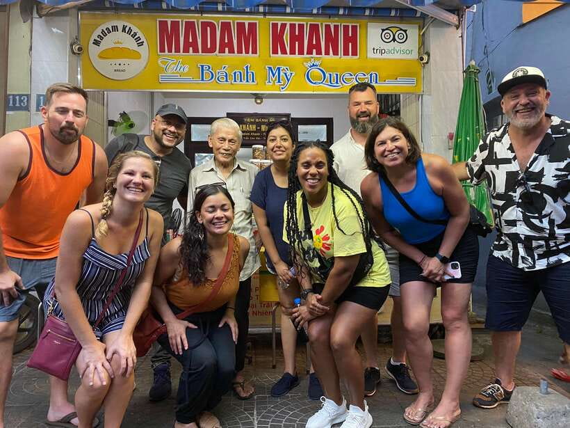 Hoi An: Food tour, Boat Trip and Foot Massage by night - What the guides add to the experience