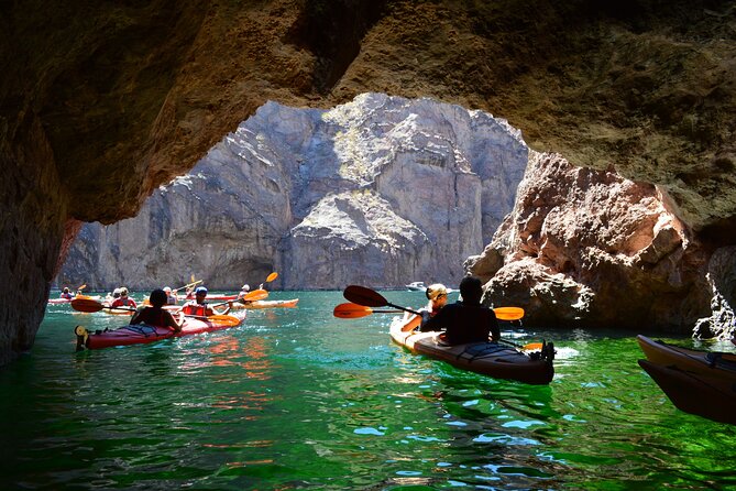 Hoover Dam & Hot Springs Kayak Tour with Lunch & Expert Guide - Lunch, equipment, and the $289 price