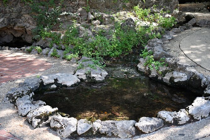 Hot Springs National Park Self Guided Audio Tour - Thermal water beside the Grand Promenade