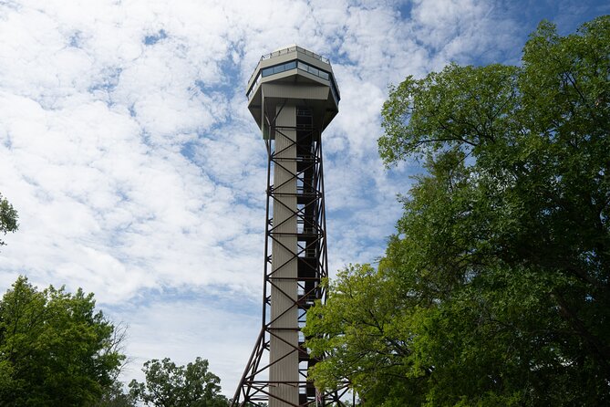 Hot Springs NP Self Guided Driving and Walking Audio Tour - Central Avenue bathhouses and the oversized Lamar tubs