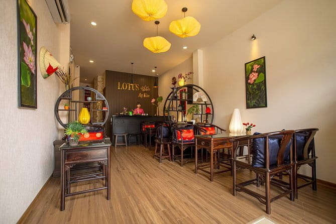 Hot Stone Massage For Full Body Blood Circulation At Da Nang - What the praise tells you about service