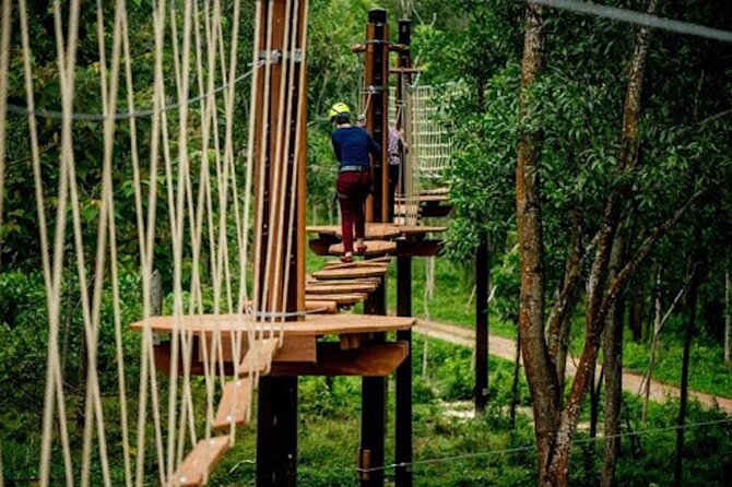 Hue: Full-day Nature’s Bliss From Hot Springs To Zip Line - Lunch and the pace of the resort day