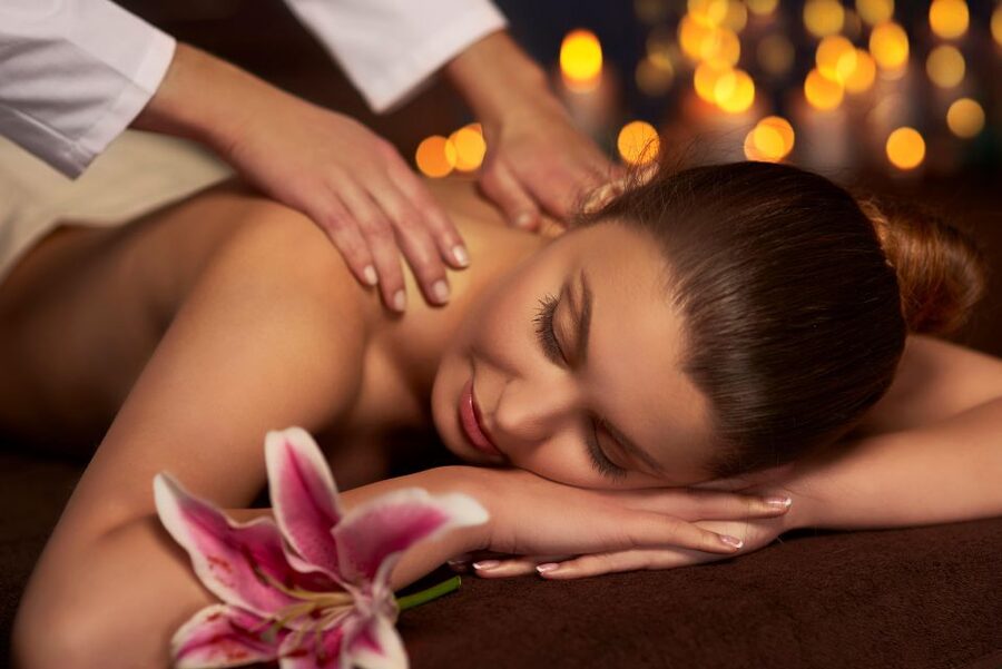 Hurghada: Full Body Massage - What happens from hotel pickup to treatment room