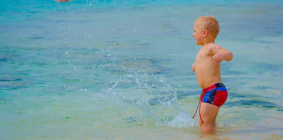 Hurghada: Hula Hula Cruise with Lunch, Massage, & Snorkeling - Lunch and the five-minute massage