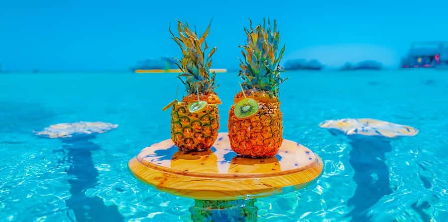 Hurghada: Hula Hula Cruise with Lunch, Massage, & Snorkeling - Who should book this Red Sea outing?
