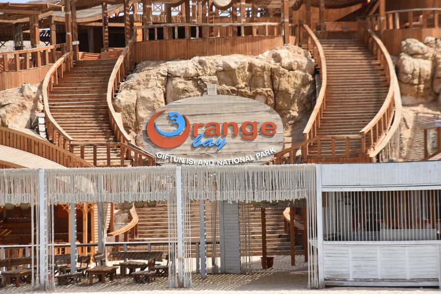 Hurghada:Luxury Diving & Snorkeling inc/Island/Lunch/Massage - A first scuba session at Small Giftun