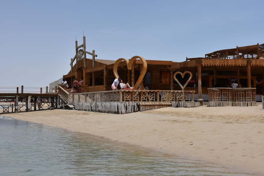 Hurghada: Luxury Giftun island w/snorkeling/lunch & Massage - Two reef stops in clear Red Sea water