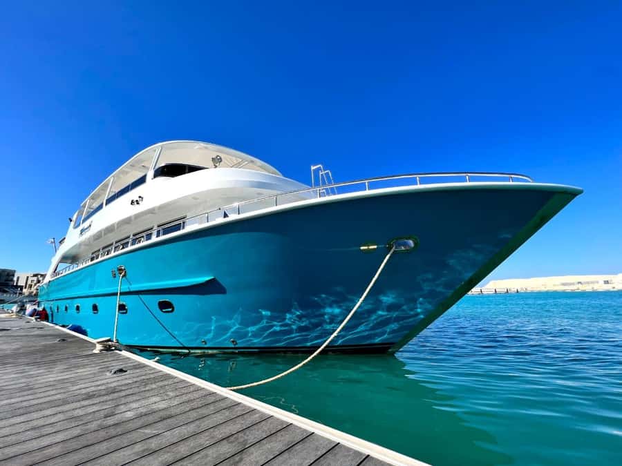 Hurghada: Orange & Giftun Island Cruise with Massage & Lunch - Why this Red Sea day works so well