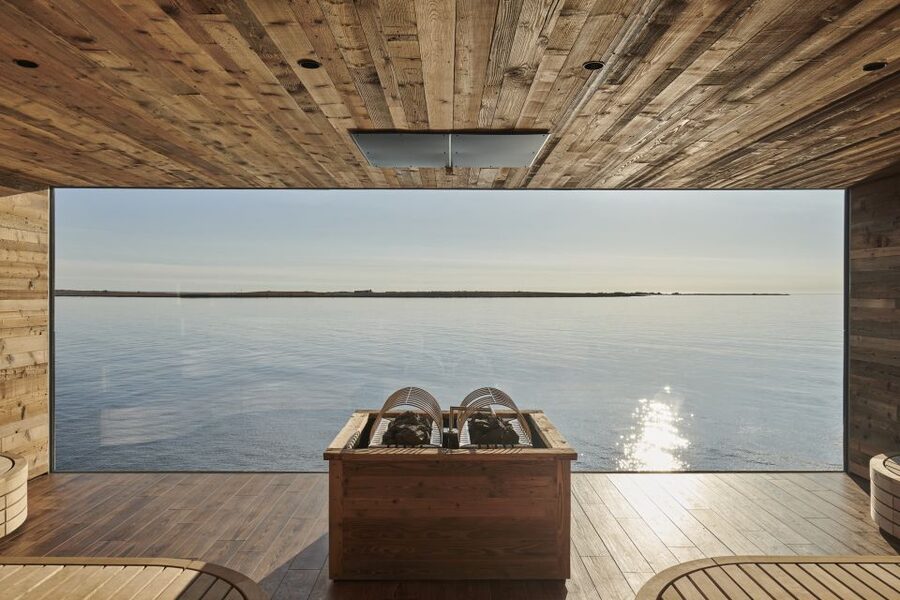 Iceland: Silfra Snorkeling Tour and Sky Lagoon Spa Combo - Floating between the North American and Eurasian plates
