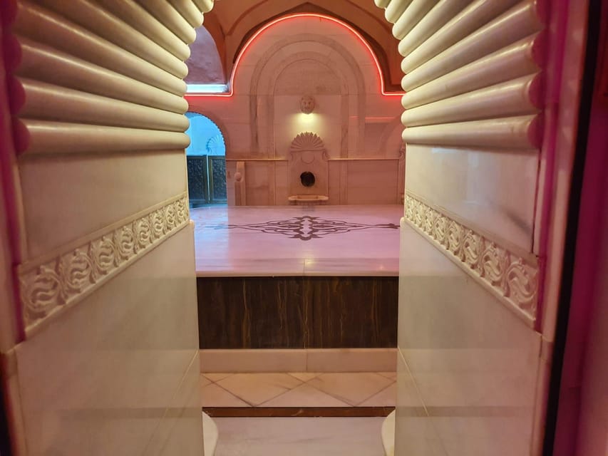 Istanbul: Acemoglu Historical Turkish Bath w/Private Options - The clay mask starts the treatment