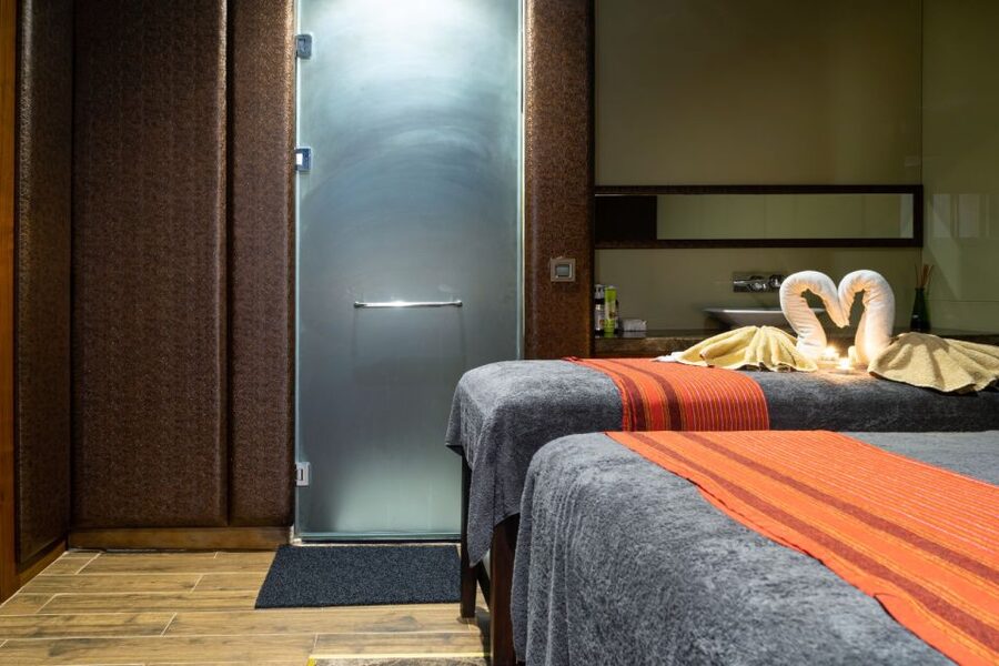 Istanbul: Private Turkish Bath, Massage, and Pool in Taksim - Is $53 good value in Istanbul?