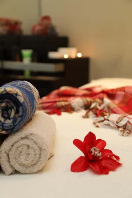 Istanbul: Traditional Turkish Bath with Foam and Oil Massage - The traditional scrub is vigorous, not dainty