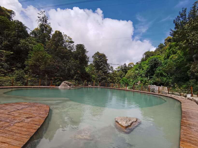 Jakarta: Volcano or Suspension Bridge,Ricefield & Hot Spring - Sariater hot springs and Luwak coffee
