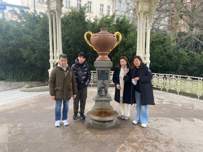 Karlovy Vary: Mineral Hot Springs Tasting and Walking Tour - What the guide adds to the water