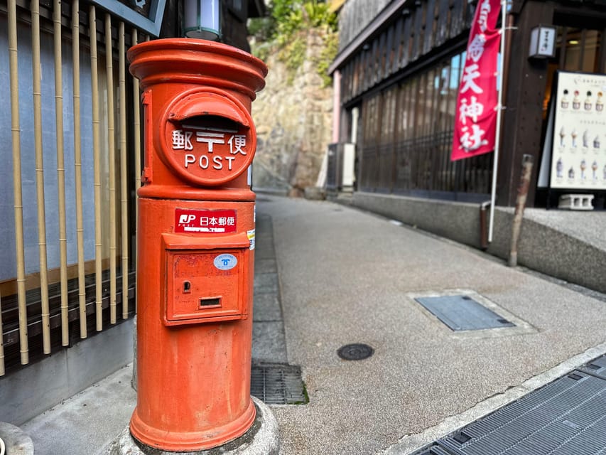 Kobe: Arima Onsen Culinary Stroll & Food Tasting Tour - Walking through Arima’s wooden streets