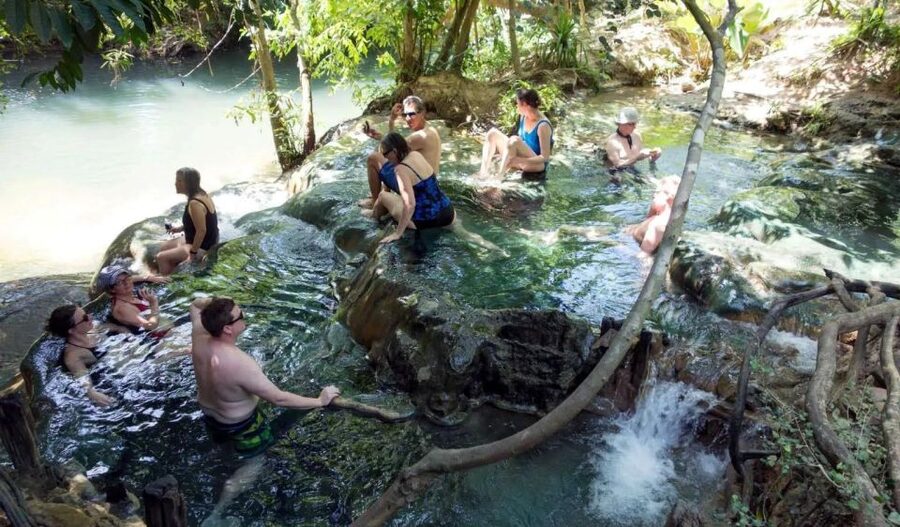 Krabi: Emerald Pool & Hot Spring Waterfall with Kayaking - Emerald Pool: beautiful water, busy bathing area