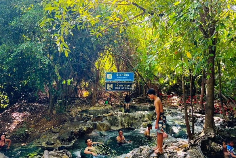 Krabi: Emerald Pool, Hot Springs, and Kayaking Tour - Thai buffet lunch and drinking water