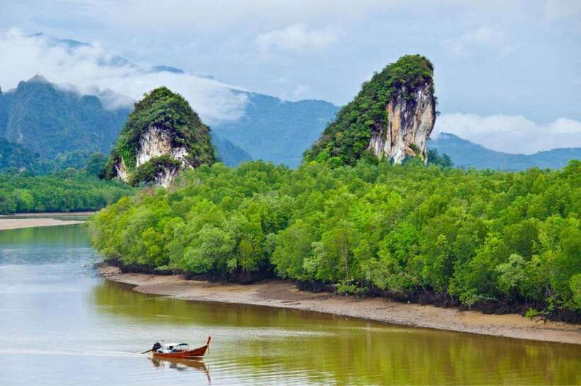 Krabi: Emerald Pool, Hot Springs & Krabi Town Day Tour - A full day beyond Ao Nang