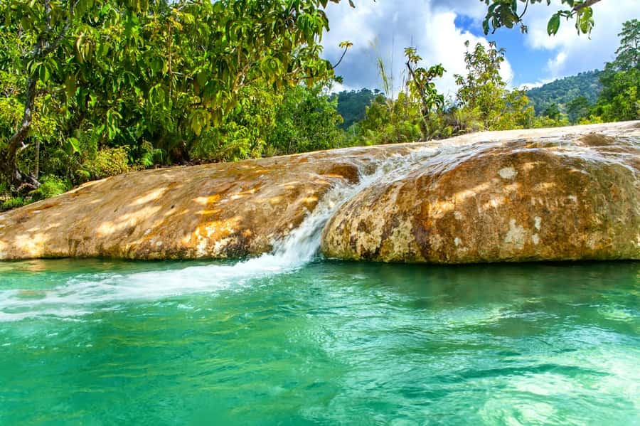Krabi: Klongtom Hot Spring, Emerald Pool and Tiger Cave Tour - What the $112 price really covers