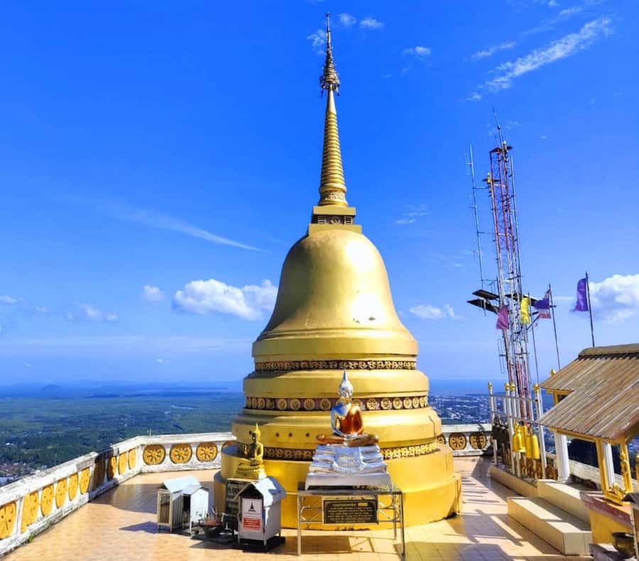 Krabi: Tiger Cave, Hot Springs & Emerald Pool Private Tour - A six-hour schedule needs realistic expectations