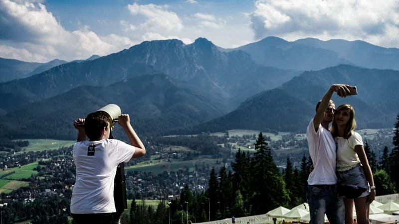 Krakow: Zakopane Cable Car, Spirits, Tasting & Thermal Baths - Three hours at Chochołów Thermal Baths