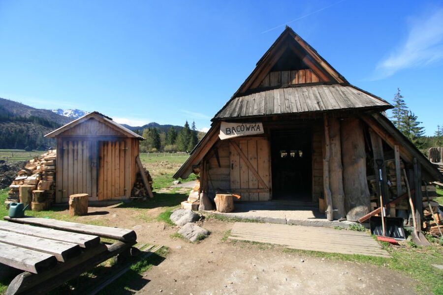 Krakow: Zakopane Day Tour with Optional Thermal Baths - The morning pickup from Krakow