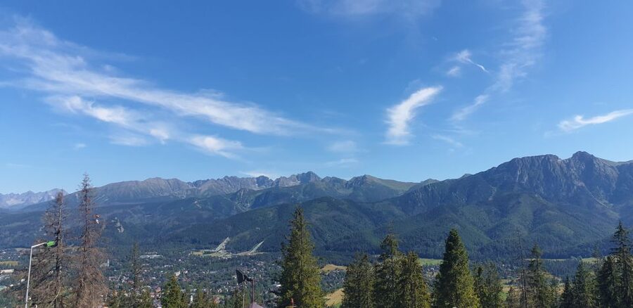 Krakow: Zakopane, Gubałówka & Thermal Baths – Full-Day Tour - Up Gubałówka Hill by funicular