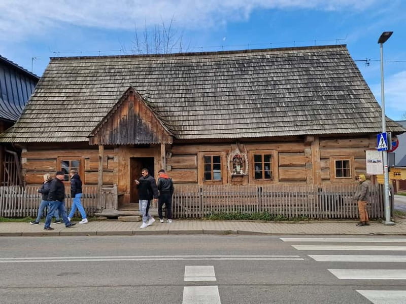 Krakow: Zakopane, Thermal Baths and Cable Car - A short taste of highland food