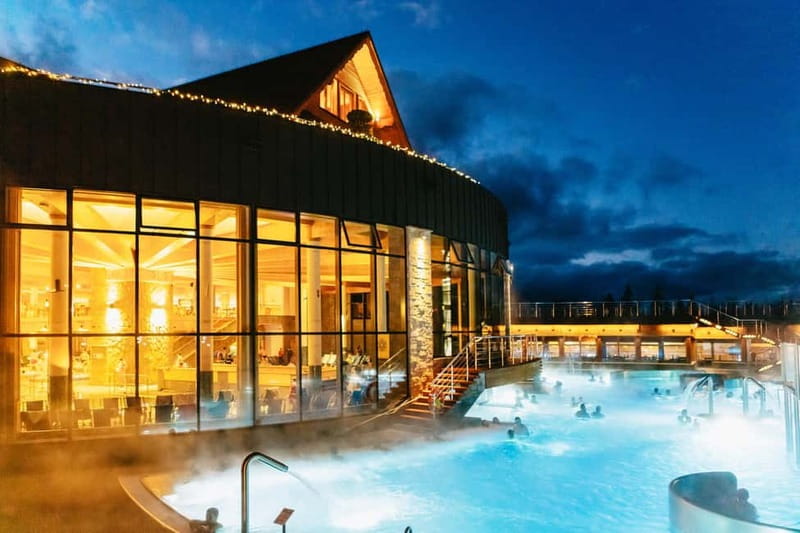 Krakow: Zakopane Tour Local Tasting, Cable Car & Hot Springs - How the guide affects the day