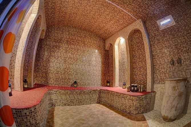 Luxury Massage and Hammam for 2 Hours including transportation - The Berber massage starts with warm feet and legs