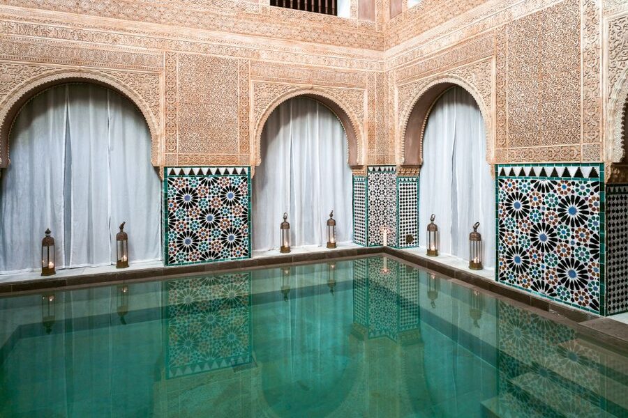 Malaga: Hammam Al Ándalus Entry Ticket with Massage - Who Will Enjoy It Most