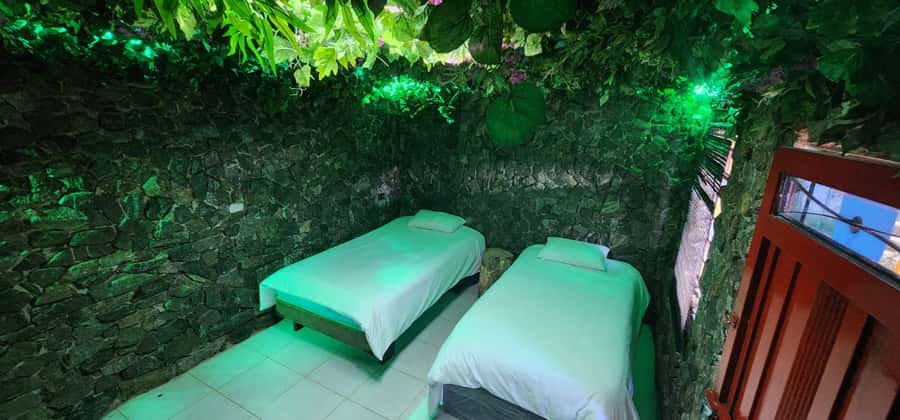Medellin: Coffee Farm Tour & Spa with Overnight Glamping - Who Will Enjoy This Overnight Stay