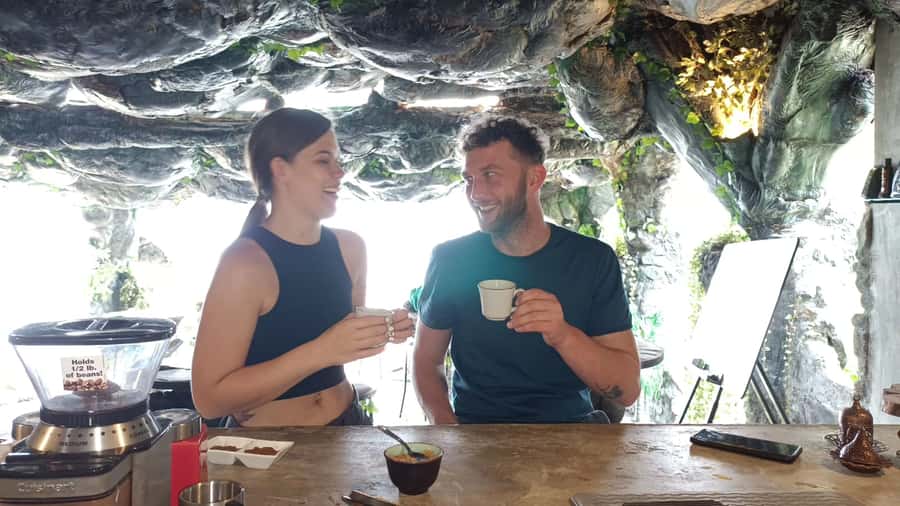 Medellin: Coffee Farm Tour & Spa with Overnight Glamping - The First Evening: Fire, Food, and a City View
