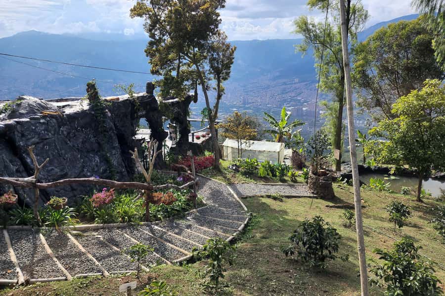 Medellin: Horseback Riding Coffee Farm Tour with Coffee Spa - Who will enjoy this day most?