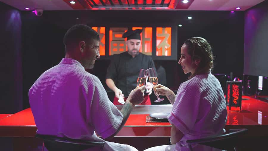 Medellín: Spa Experience with Dinner, Massage and Sauna - Water cascade, pressure jet, and Hamam