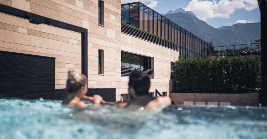 Merano: Terme Merano Pools and Sauna Entry Ticket - Outdoor pools and mountain views in every season