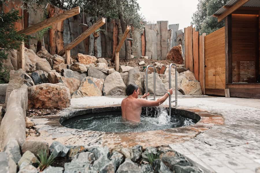 Metung: Hot Springs Revive Bathing - Coffee and snacks at the Bathing Ridge hut