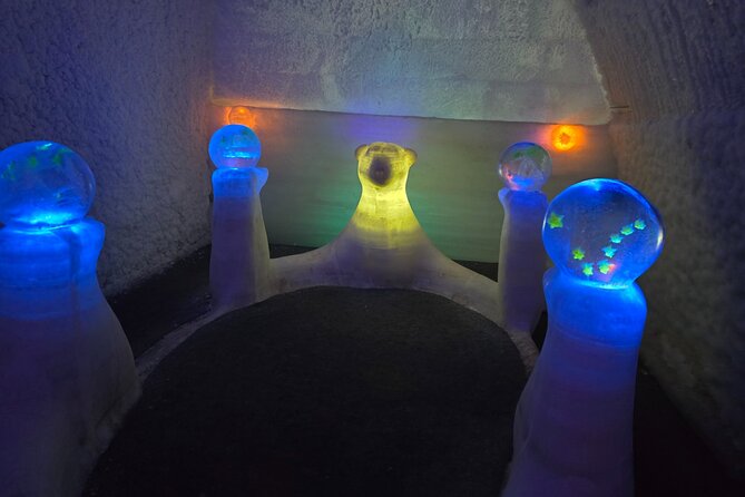 Midnight Sun Magic Chena Hot Springs Soak and Ice Museum Tour - The guides are a major part of the value