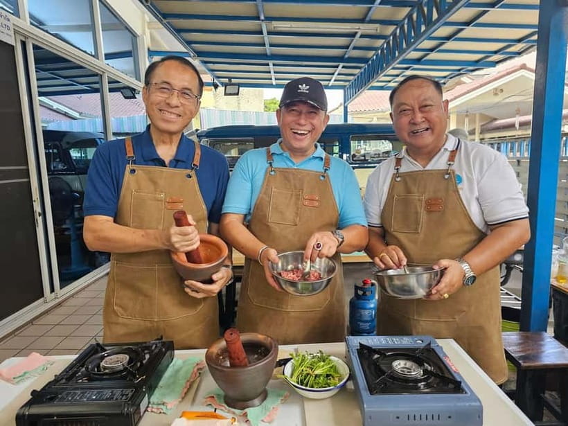 Mini Group: Authentic Thai Cooking & Wellness Experience - A tuk-tuk-style transfer to a family kitchen