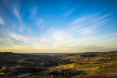 Monforte d’Alba: Jacuzzi Ritual with Wine Tasting
