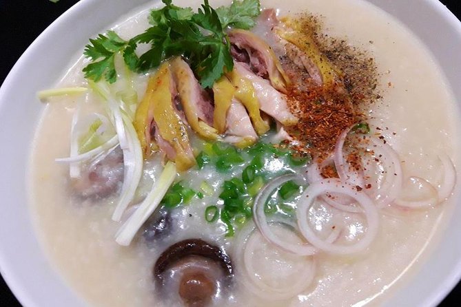 Morning food tour: 11 dishes, white rose making and foot massage - The foot massage changes the pace