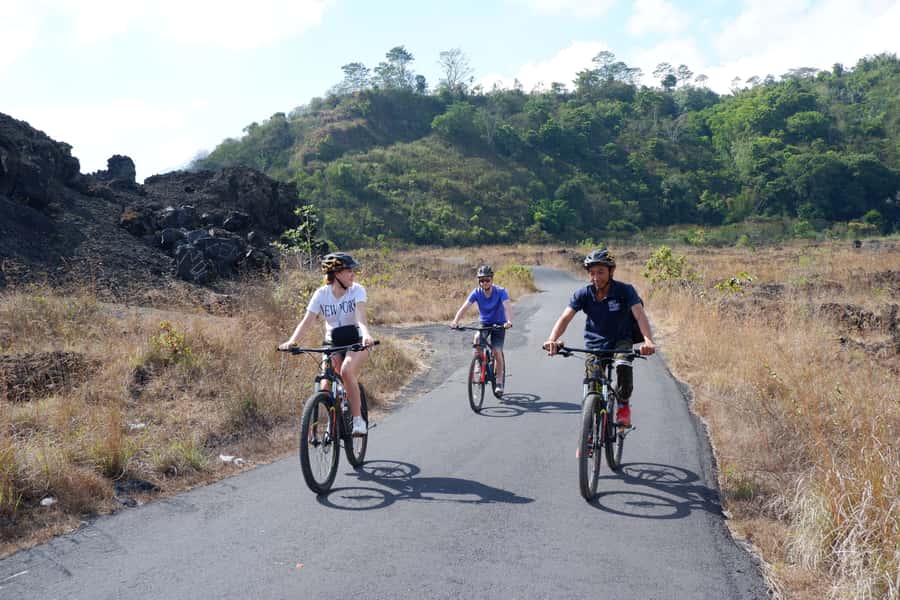 Mount Batur: Black Lava Cycling Tour w/ Natural Hot Spring - Why the black lava ride is worth your time