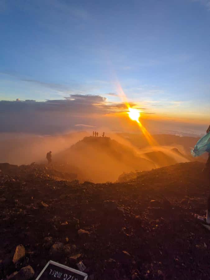 Mount Rinjani: 3D/2N Trekking to Summit, Lake and Hot Spring - Who will enjoy this trek most