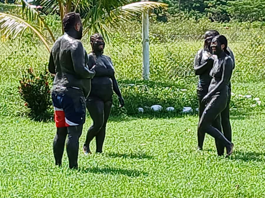 NADI-SABETO: Tifajek Hot Spring and Mudpool Natural Spa - Washrooms and showers matter more than you might expect