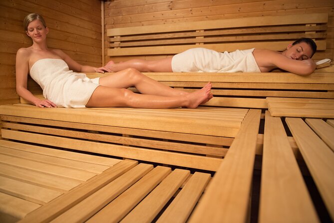 Naked in Bavaria - An evening at the Sauna - What the private guide adds
